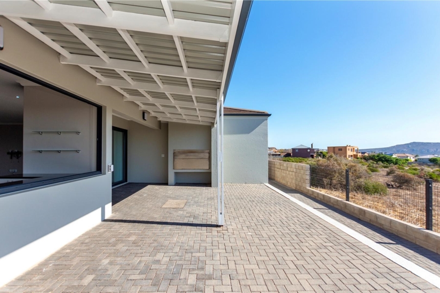 4 Bedroom Property for Sale in Myburgh Park Western Cape